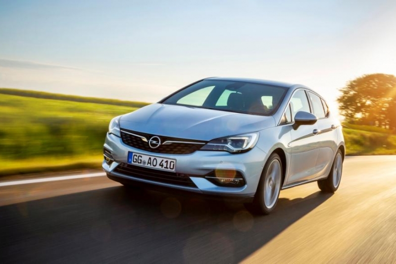 Novo Opel Astra Linhas Simples E Familiares E Mais Efici Ncia