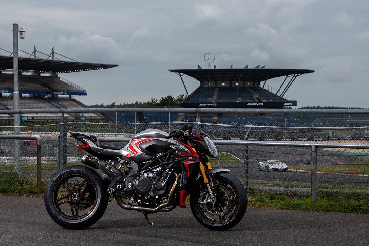 Mv Agusta Anuncia Edi O Especial Brutale N Rburgring