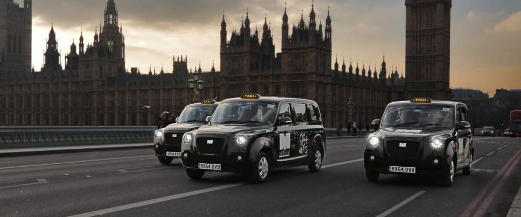 London Taxi РґРµРІСѓС€РєРё