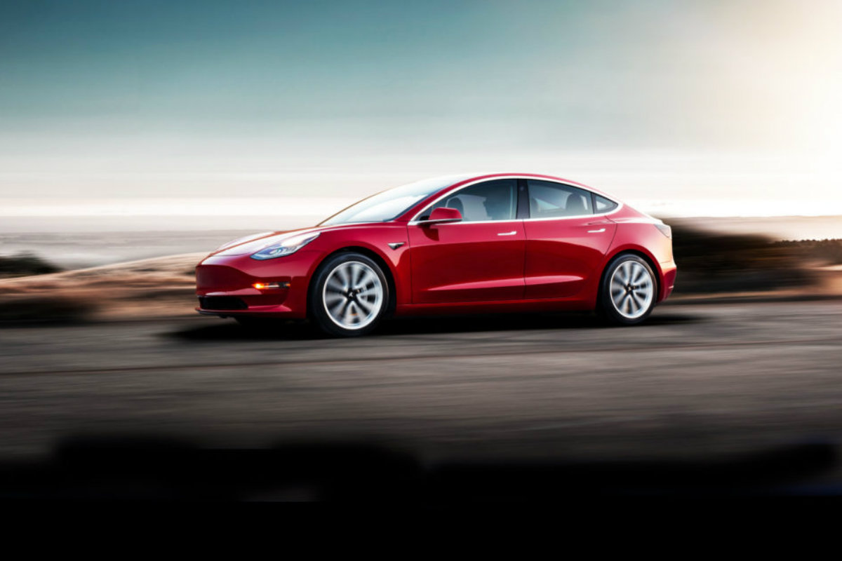 Tesla Model 3 já chegou a Portugal