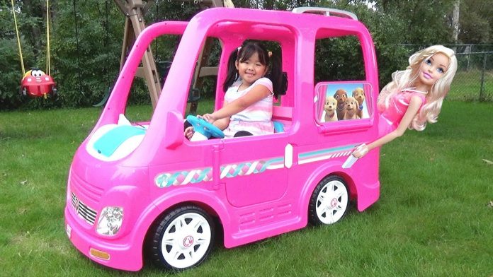 Carro da Barbie também é alvo de recall