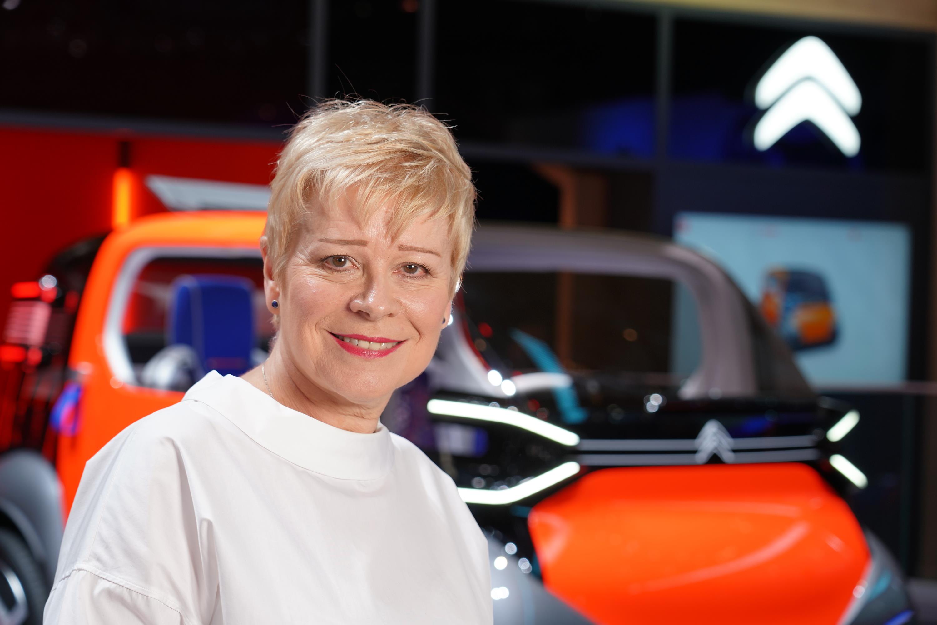 Entrevista a Linda Jackson, CEO da Citroën “Não vamos pagar multas ou comprar créditos por