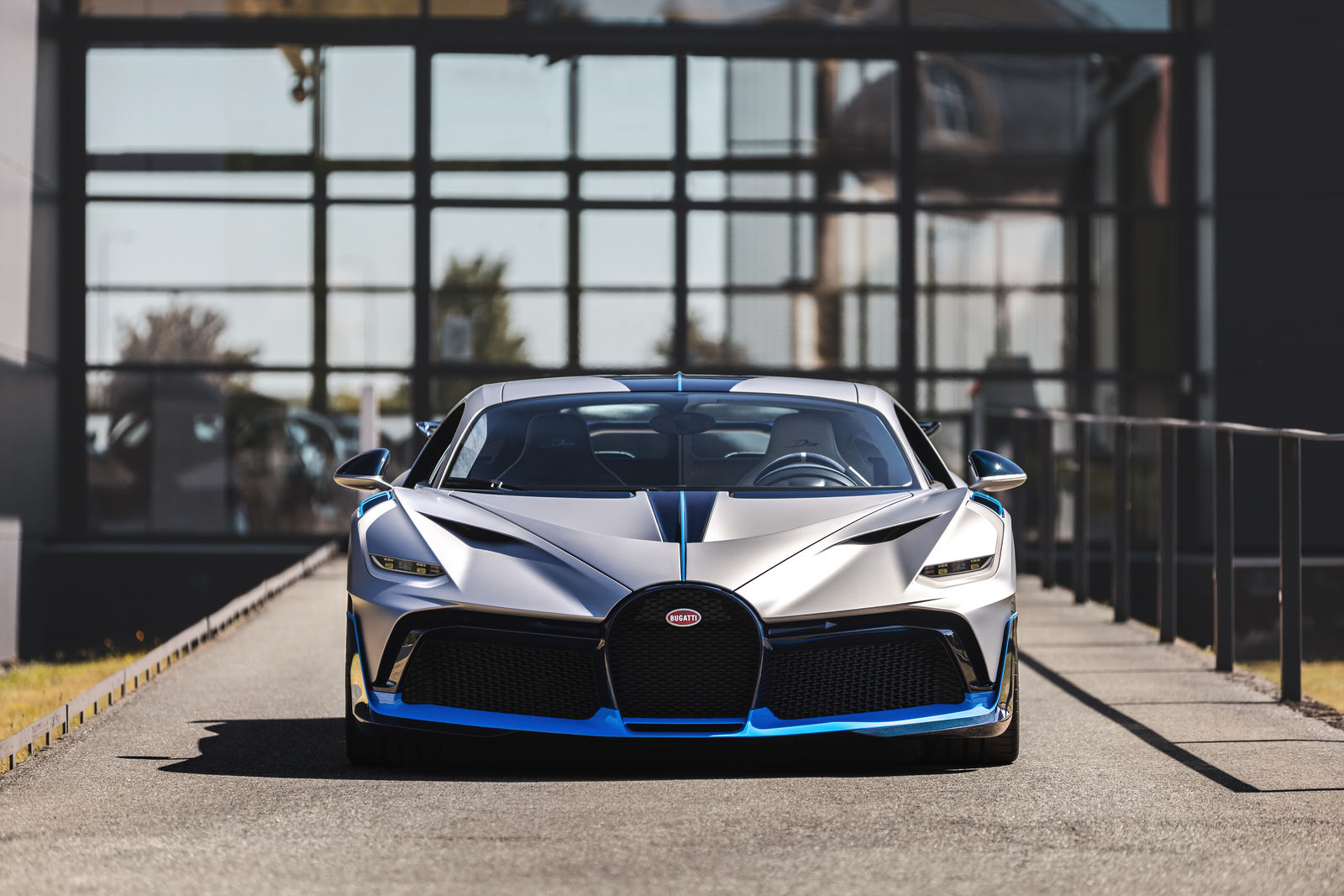 Bugatti_divo_first-deliveries (12)