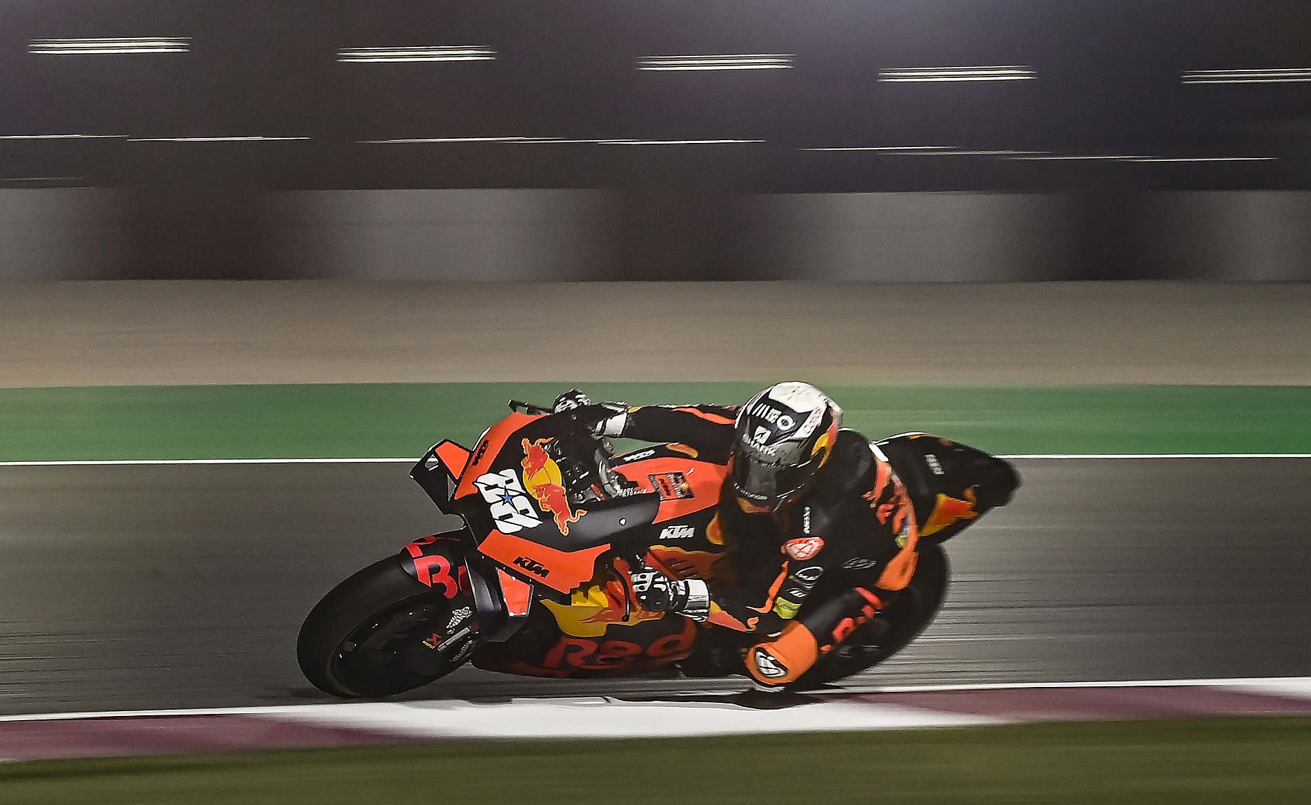 MotoGP/GP do Qatar: Miguel Oliveira parte do 15º lugar ...