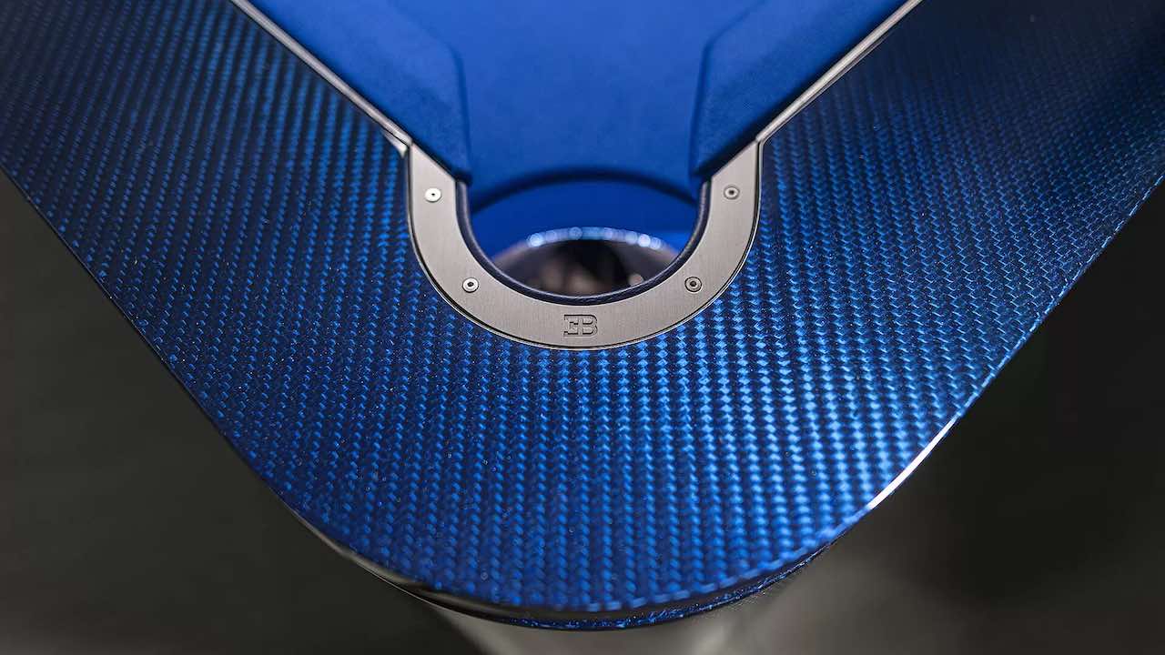 Primeira mesa de sinuca da Bugatti está pronta e custa um