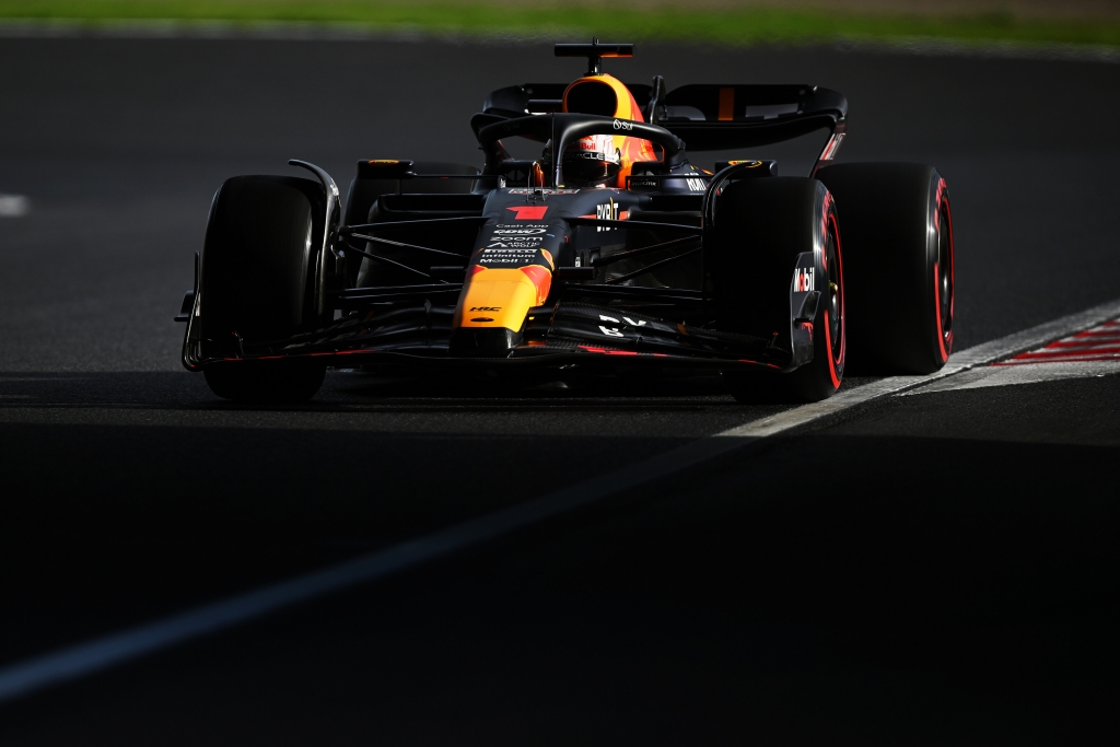 F1, GP Japão, TL1: Max Verstappen regressa ao topo da tabela de