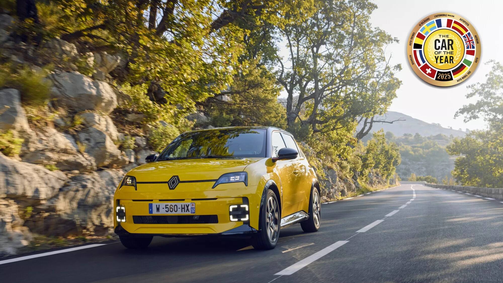 Renault 5 E-Tech e Alpine A290 elétricos são Carro do Ano 2025